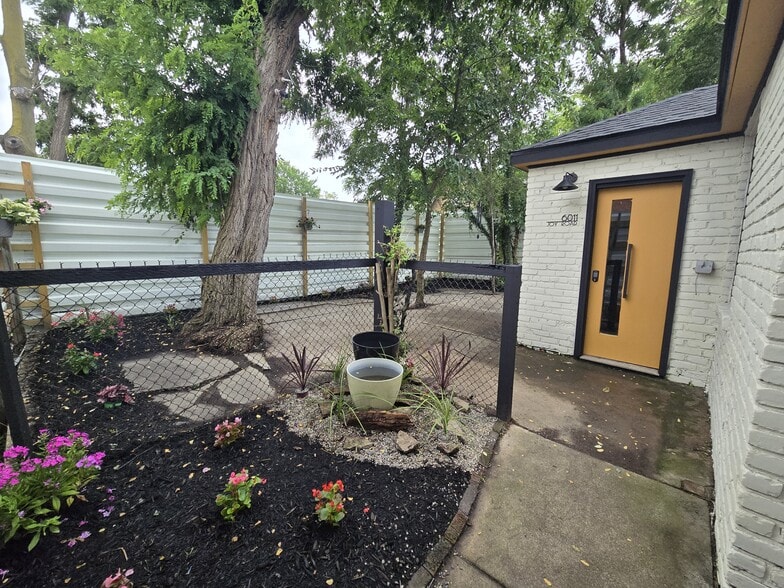 Primary Photo Of 6011 Joy Rd, Detroit Office For Sale