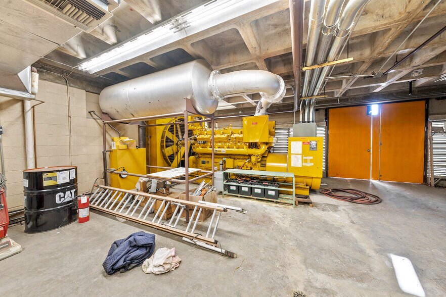 More Photos Of 715 NW Dimmick St, Grants Pass Office For Sale