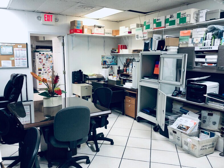 More Photos Of 1200-1240 E 4th Ave, Hialeah General Retail For Sale