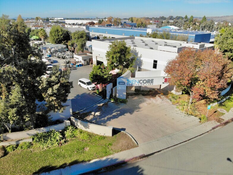 More Photos Of 33363 Lewis St, Union City Warehouse For Lease