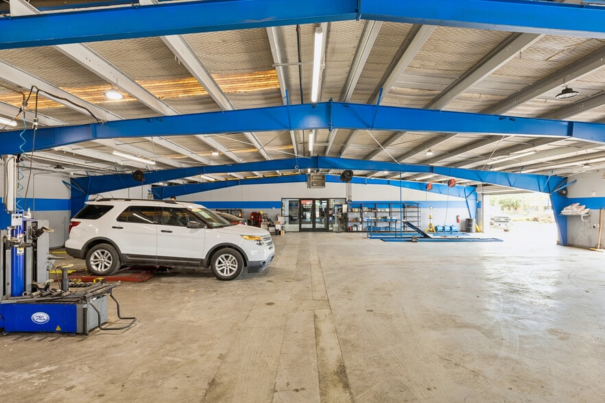 More Photos Of 4001 S Buckner Blvd, Dallas Service For Sale