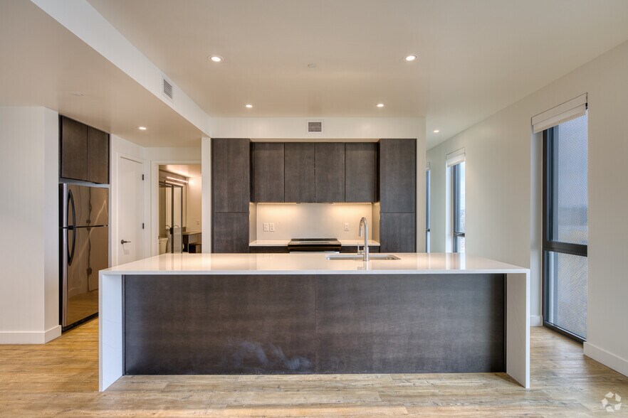 More Photos Of 600 W Main St, Charlottesville Apartments For Lease