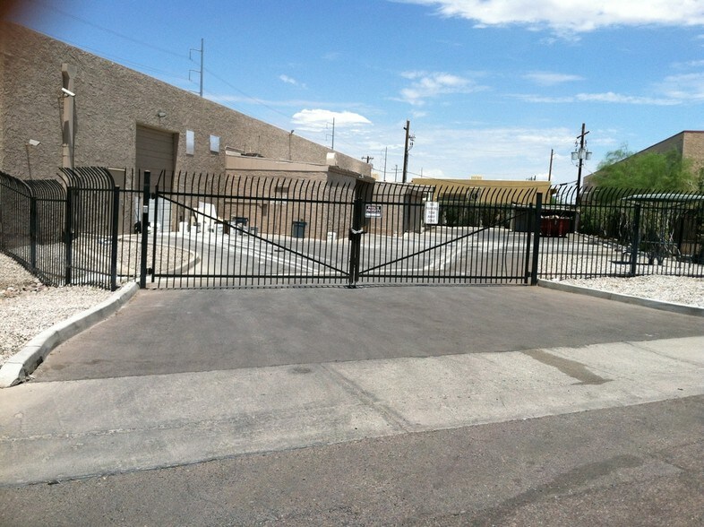 More Photos Of 17431 N Black Canyon Fwy, Phoenix Manufacturing For Sale