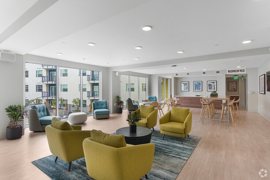 More Photos Of 10568 Gateway Promenade, El Monte Apartments For Lease