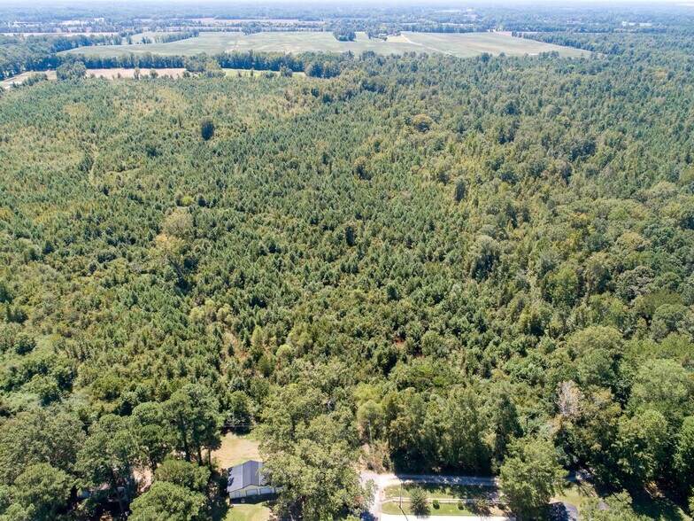 More Photos Of 0 Jimree Avenue Ave, Fayetteville Land For Sale