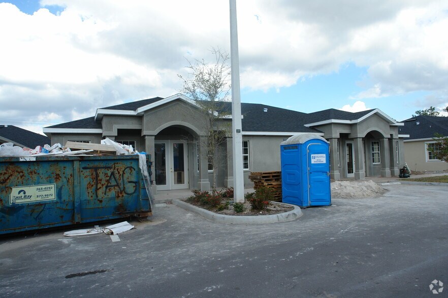 More Photos Of 6916 Linebaugh Ave, Tampa Medical For Lease