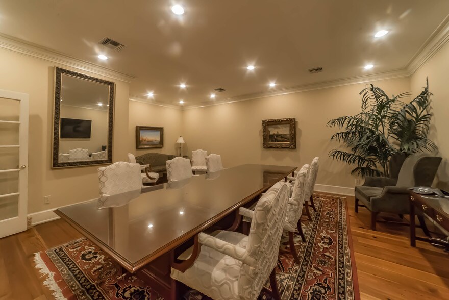 More Photos Of 1414 25th Ave, Gulfport Medical For Lease