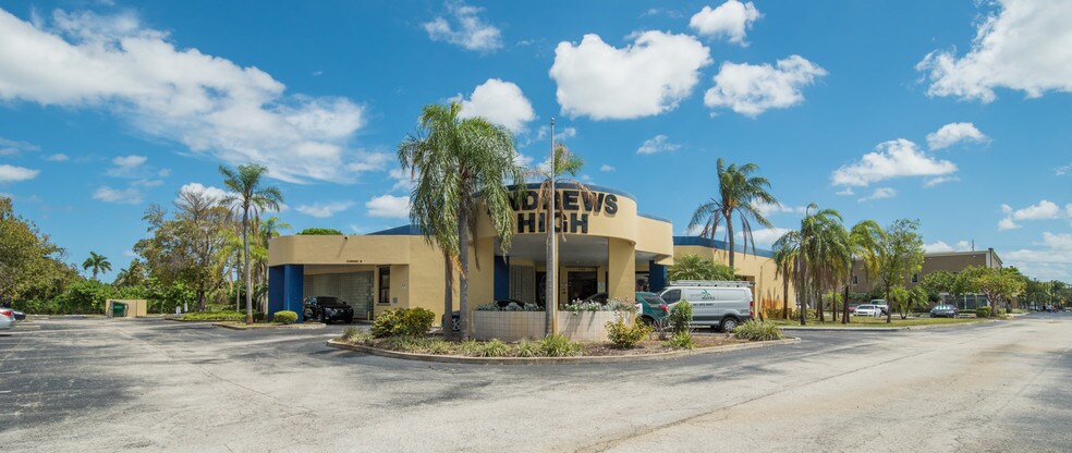 More Photos Of ,  Office For Sale