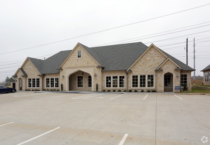More Photos Of 6115 New Copeland Rd, Tyler Medical For Sale