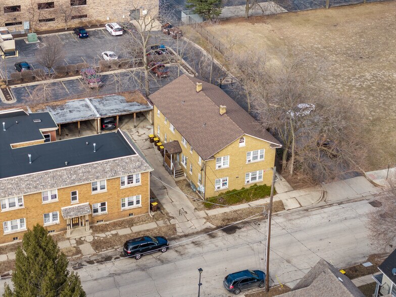 More Photos Of 910 4th Ave, Rockford Apartments For Sale