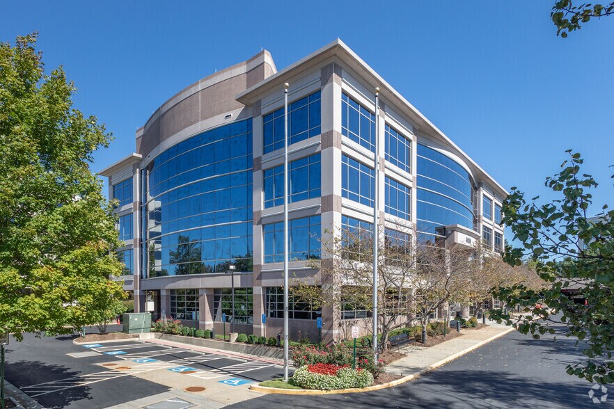 More Photos Of 4029 Ridge Top Rd, Fairfax Office For Sale
