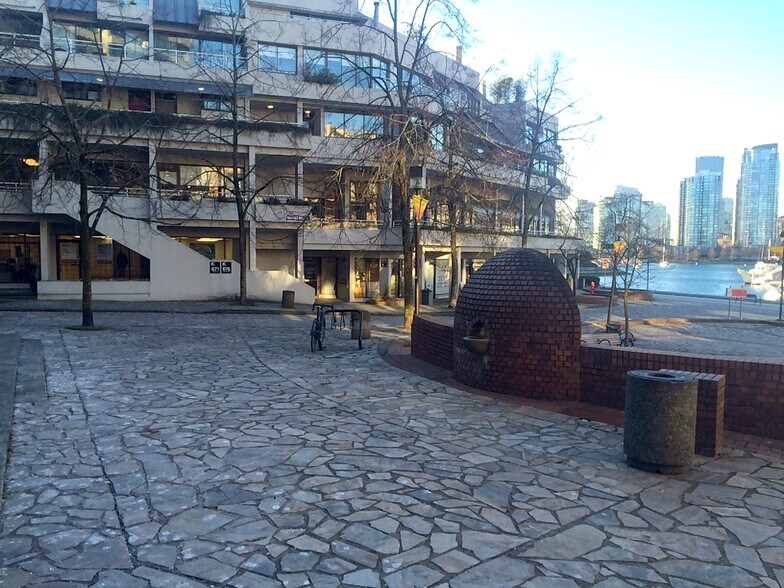 More Photos Of 666 Leg In Boot Sq, Vancouver Apartments For Lease