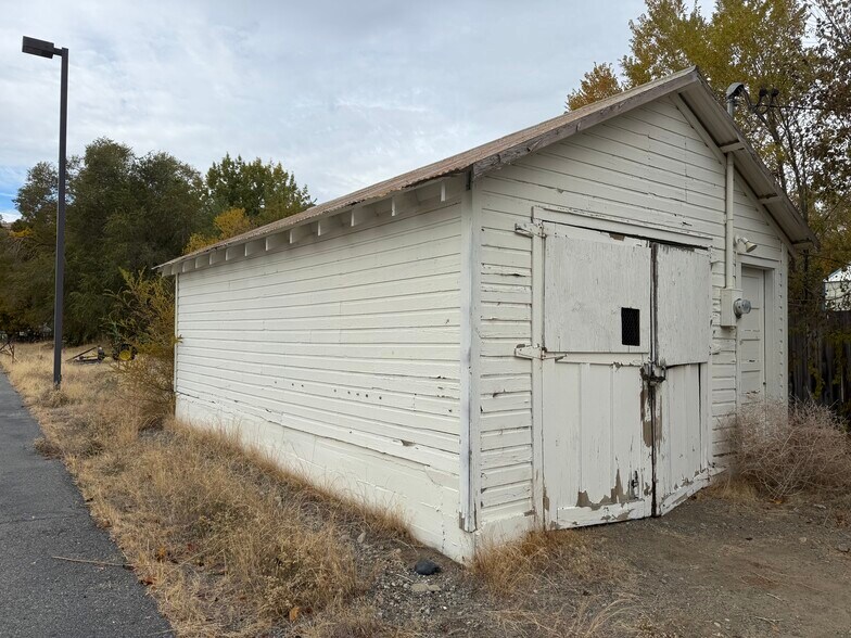 More Photos Of 7 School St, Malott Schools For Sale