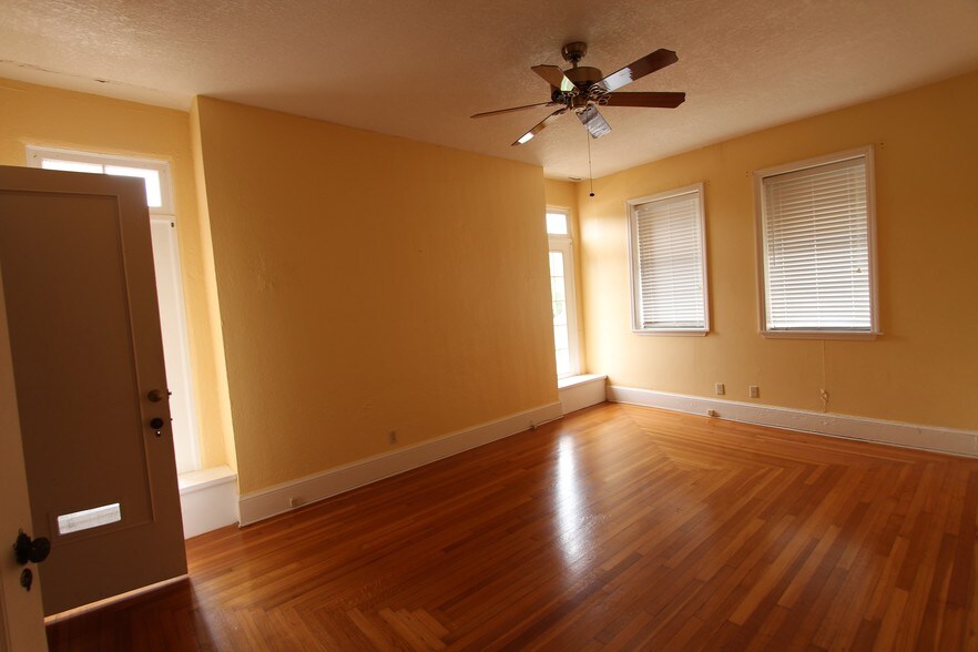 More Photos Of 1833 S Florida Ave, Lakeland Office For Sale