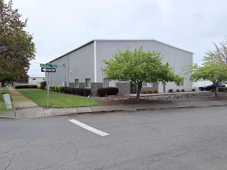 More Photos Of 2545 Aerial Way SE, Salem Warehouse For Sale