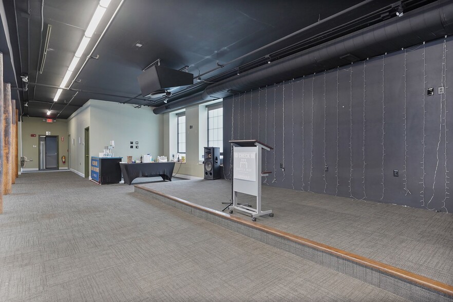 More Photos Of 51-59 Taylor St, Springfield Storefront Retail Office For Sale