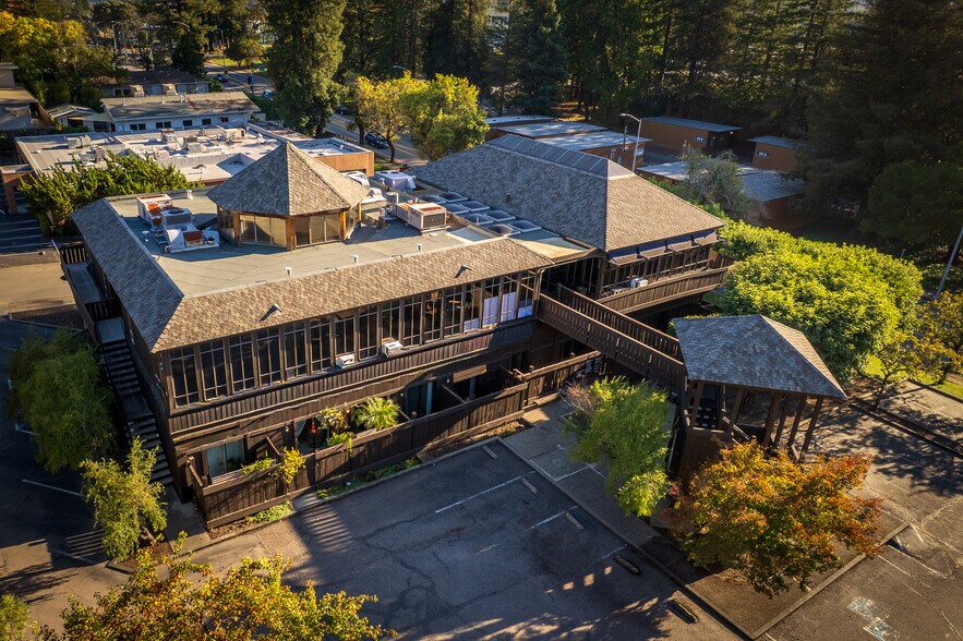 More Photos Of 1036 Sir Francis Drake Blvd, Kentfield Office For Sale