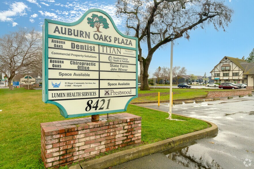 More Photos Of 8421 Auburn Blvd, Citrus Heights Office For Lease