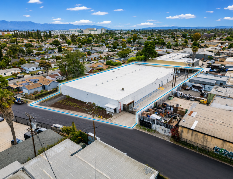 More Photos Of 2728 N Slater Ave, Compton Warehouse For Sale