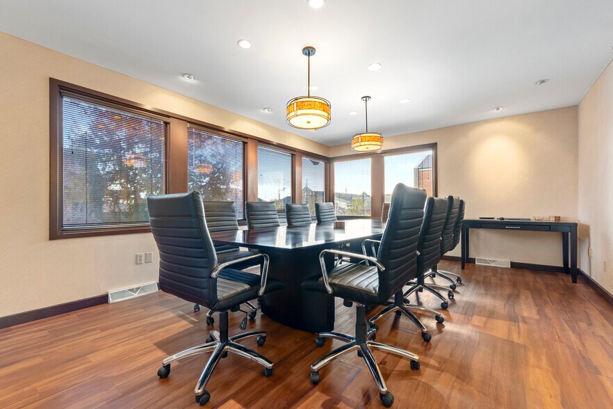 More Photos Of 811 N 19th St, Allentown Medical For Lease