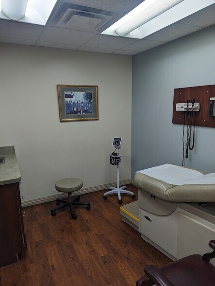 More Photos Of 4140 Salem Ave, Dayton Medical For Lease