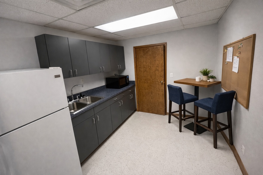 More Photos Of 3730 Sinton Rd, Colorado Springs Office For Lease