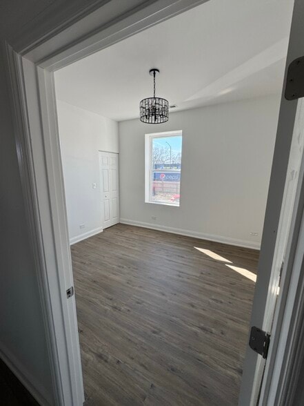 More Photos Of 4751 W Monroe St, Chicago Multifamily For Sale