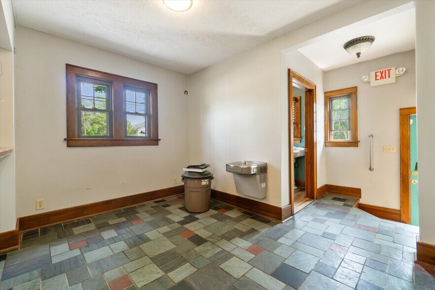 More Photos Of 4632 Okemos Rd, Okemos Medical For Sale