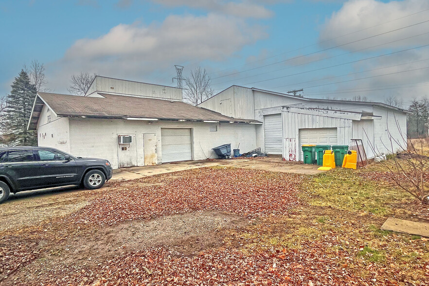 Primary Photo Of 1769-1781 Cadillac Ave, Ypsilanti Warehouse For Sale