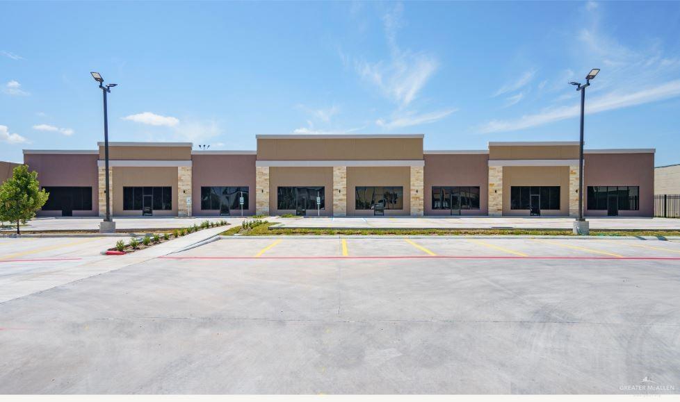 More Photos Of 1400 E Jasmine Ave, McAllen Showroom For Lease