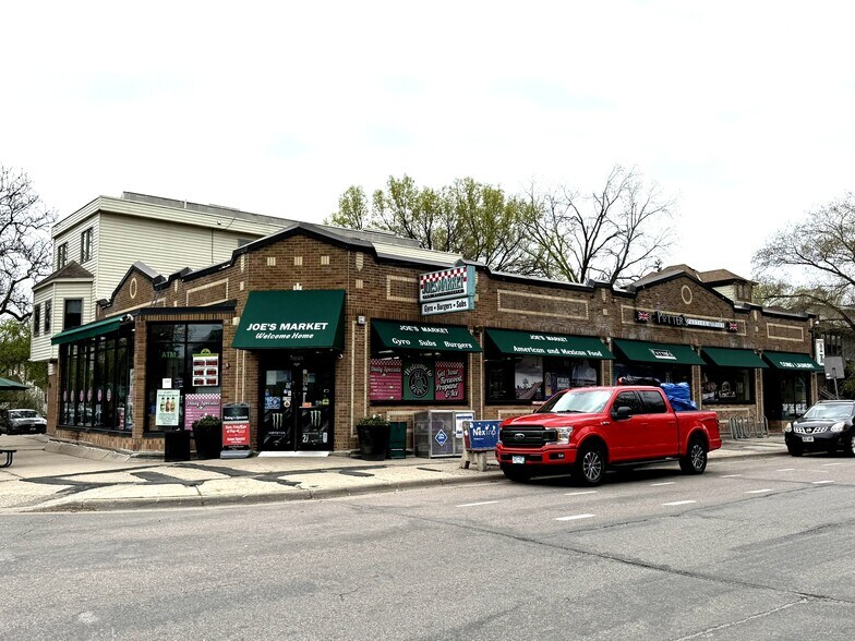 Primary Photo Of 1820-1828 SE Como Ave, Minneapolis Storefront Retail Residential For Lease