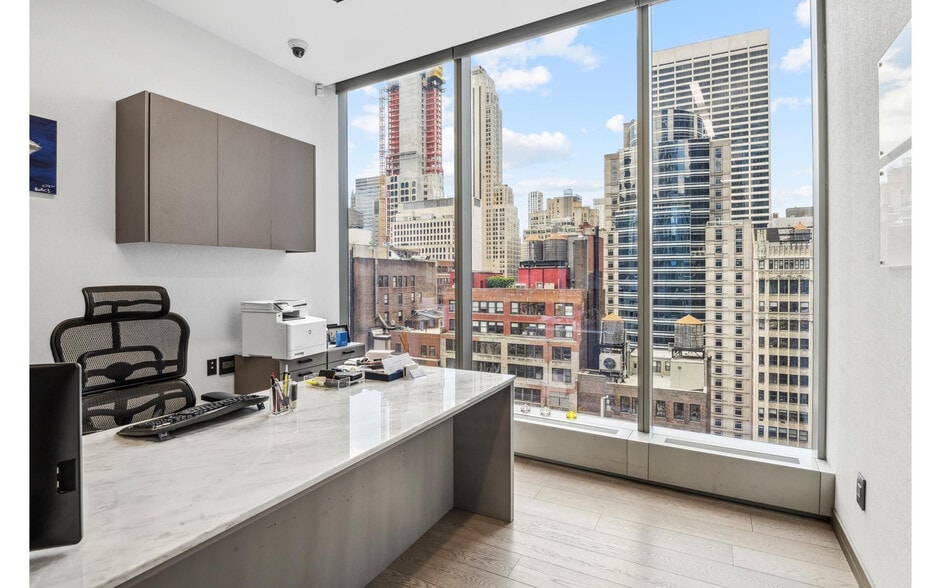 More Photos Of 50 W 47th St, New York Office Residential For Sale