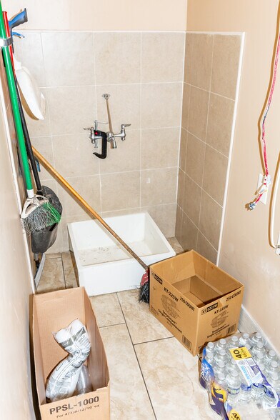 More Photos Of 1736 W North Ave, Baltimore Restaurant For Sale