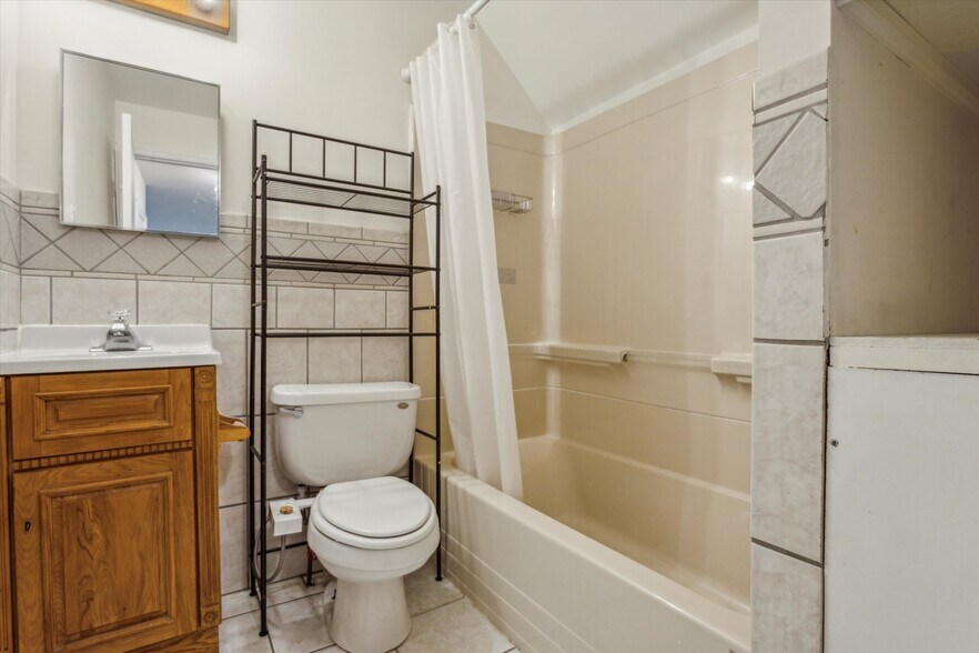 More Photos Of 2855 E Thompson St, Philadelphia Apartments For Sale