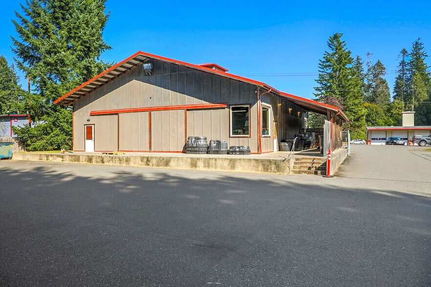 More Photos Of 461 NE Old Belfair Hwy, Belfair Storefront Retail Office For Sale