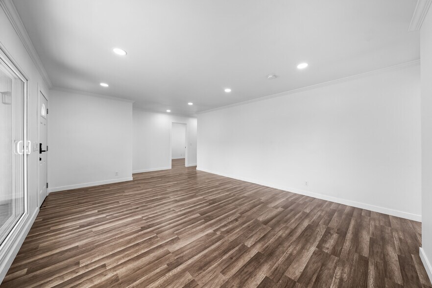 More Photos Of 3515 W Commonwealth, Fullerton Multifamily For Sale