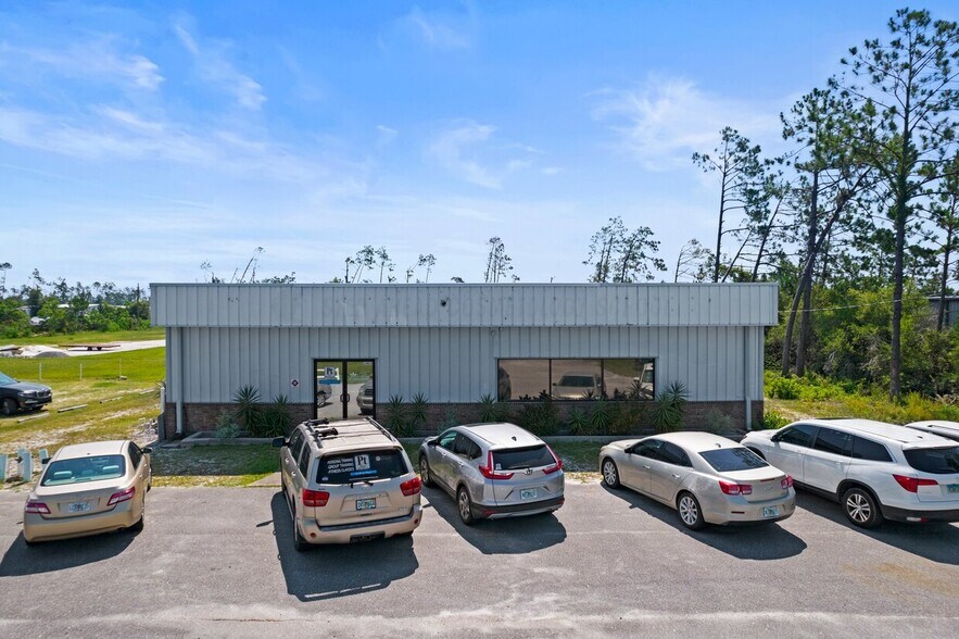 More Photos Of , Panama City General Retail For Sale