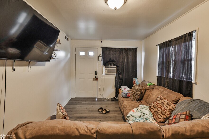 More Photos Of 752 E Green St, Allentown Apartments For Sale