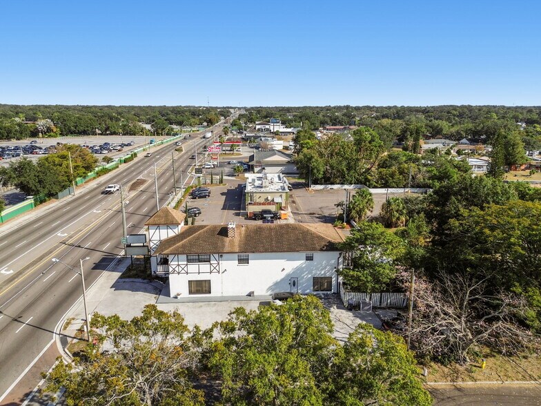 More Photos Of 3601 E Busch Blvd, Tampa Storefront Retail Office For Sale