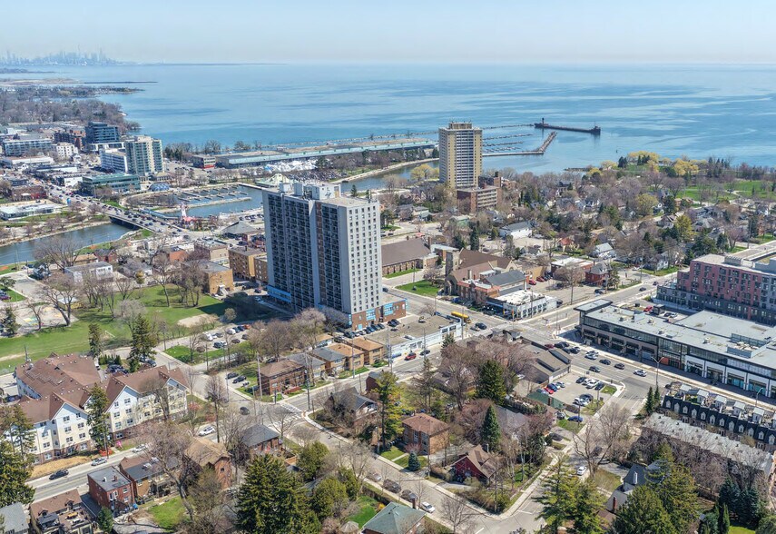More Photos Of 151 Lakeshore Rd W, Mississauga Land For Sale