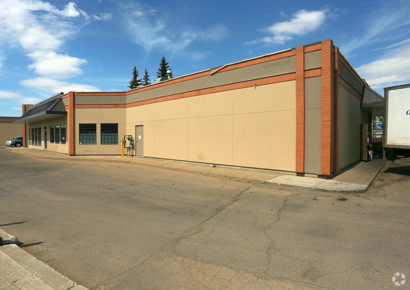 More Photos Of 14921 Stony Plain Rd NW, Edmonton Restaurant For Lease