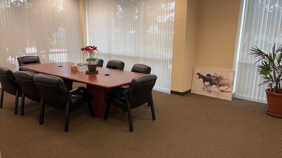 More Photos Of 11450 Philadelphia St, Jurupa Valley Distribution For Lease