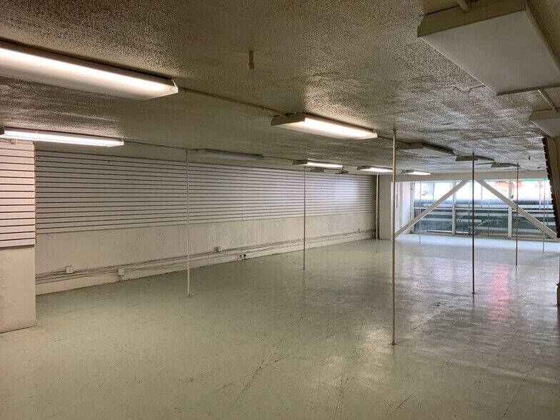 More Photos Of 736-738 Grant Ave, San Francisco Storefront Retail Office For Sale