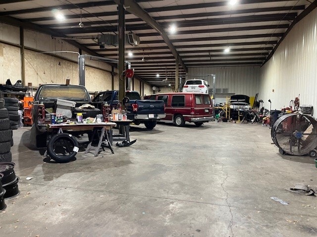 More Photos Of 962 Neubling Ave, Evansville Warehouse For Sale