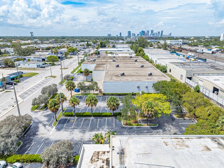 More Photos Of 3000 SW 2nd Ave, Fort Lauderdale Warehouse For Sale