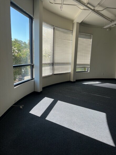 More Photos Of 801-803 2nd St, Davis Office For Lease