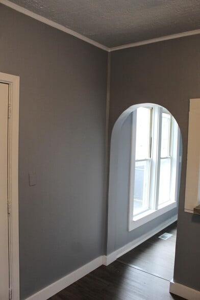 More Photos Of 801 S Mill St, Clio Apartments For Sale