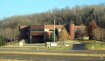 More Photos Of 186 County Road U, River Falls Office For Lease