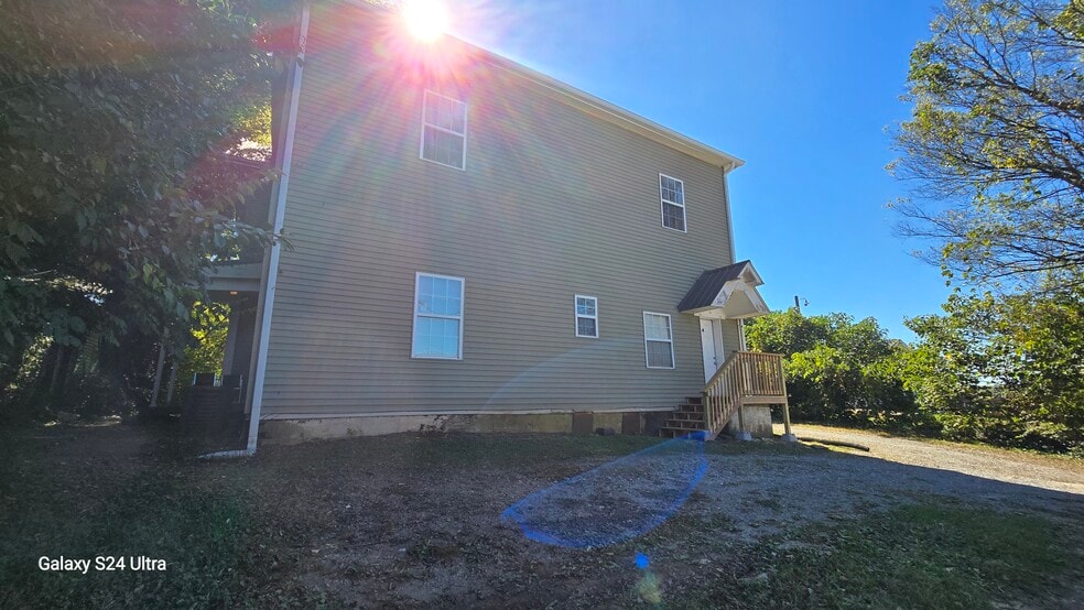 More Photos Of 311 Silver Pl, Knoxville Apartments For Sale