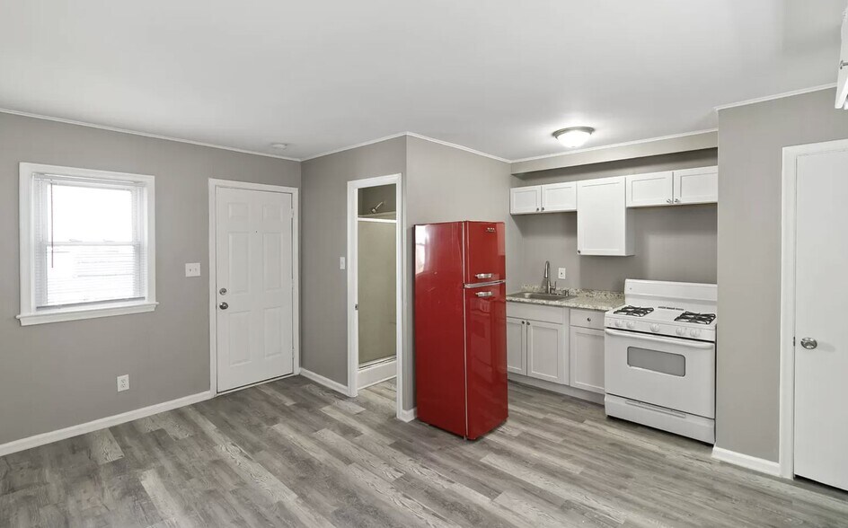 More Photos Of 24311 Plymouth Rd, Redford Apartments For Sale